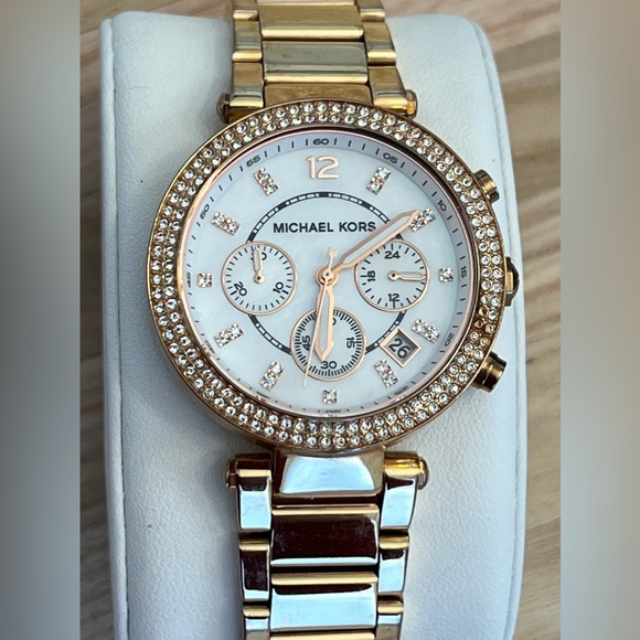 Michael Kors Accessories - Michael Kors Ladies Watch Crystals Rose Gold Tone Bracelet White Dial Date Wndw